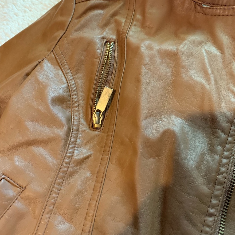 Jacket - Picture 5 of 6
